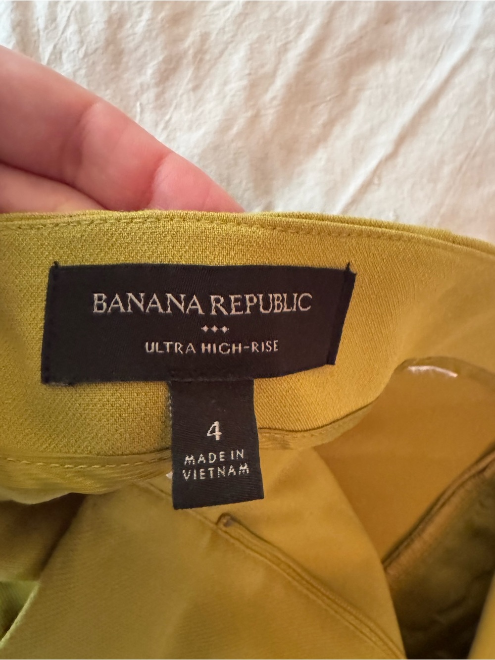 Banana Republic Chartreuse Straight Leg High-Waist Pants - Picture 6 of 6